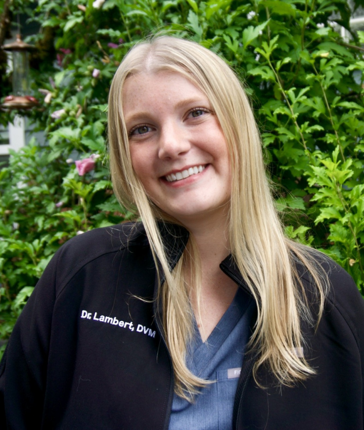Dr. Savannah Lambert